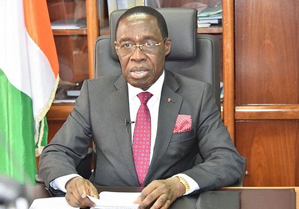 Ouattara reconduit Aka Aouélé à la tête du Conseil économique