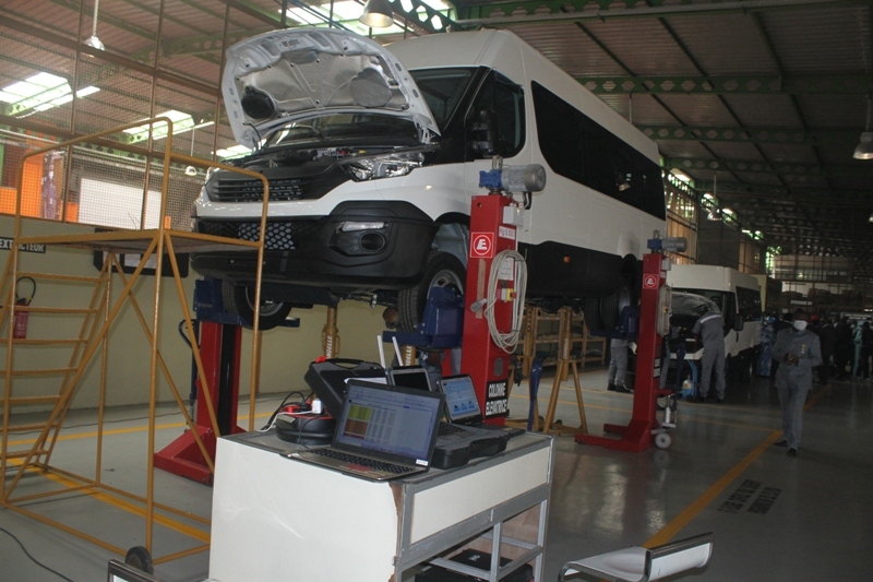 Lancement à Abidjan des premiers minibus made in Côte d’Ivoire