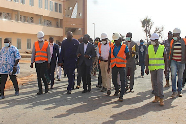 Construction du marché de Kara : le ministre du commerce effectue une nouvelle visite