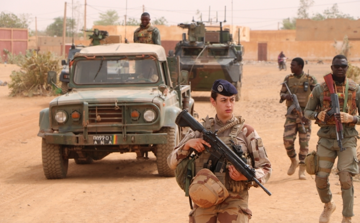 La France va-t-elle quitter le Mali ?