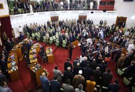 Libye : des tirs interrompent la session du parlement