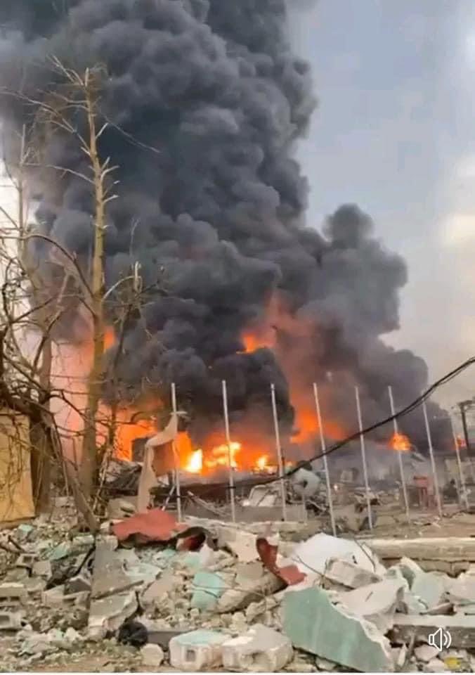 Explosion Catastrophique dans un Dépôt de Carburant à Conakry : Des Blessés Signalés