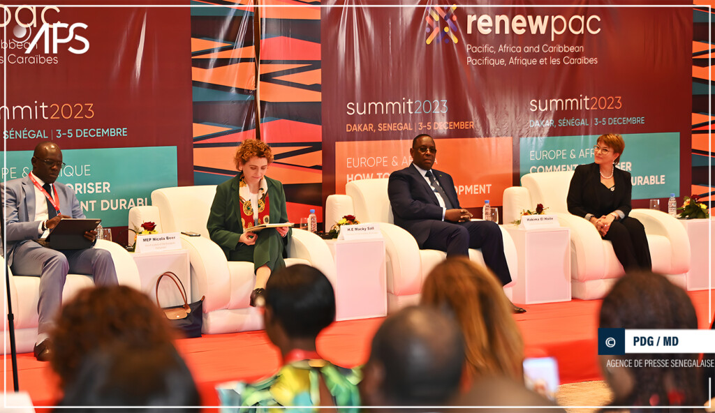 Sénégal: « Le Président  Macky Sall honoré du Titre de ‘Patron Distingué’ du Réseau Libéral Africain lors d’un Sommet à Dakar »