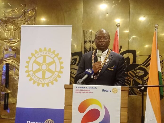 Gouverneur du rotary club