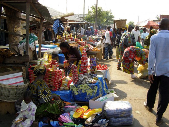 Renaissance Commerciale : La Communauté d’Agoè-Assiyéyé se relève après l’incendie