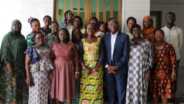 24 sages-femmes de l’Association des Sages-femmes du Togo (ASSAFETO) ont participé à un atelier de formation le vendredi 2 février