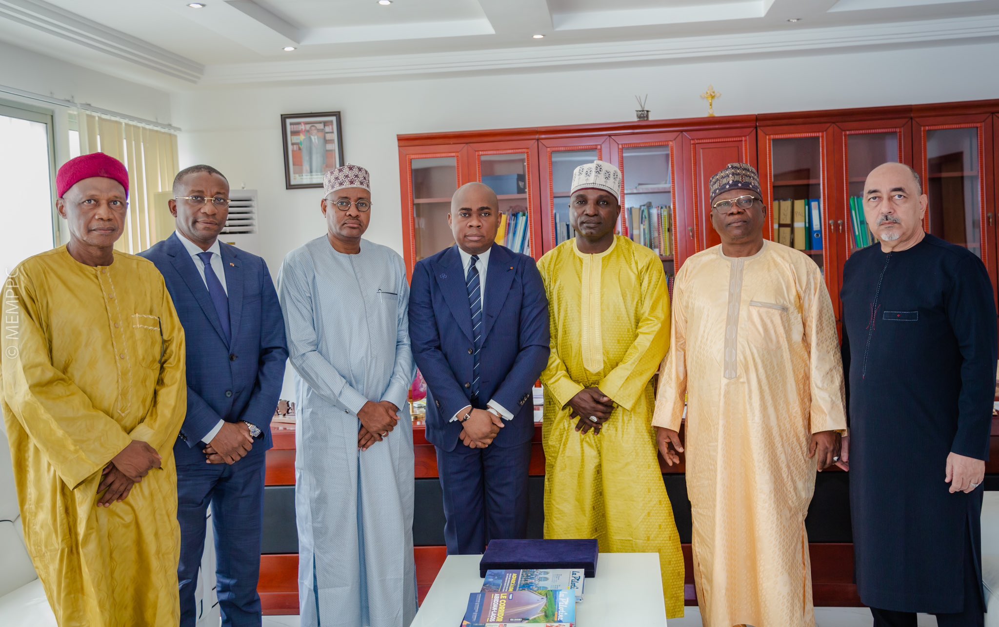Les autorités portuaires ont entrepris d'écrire un nouveau chapitre de leur relation avec le Niger, axé sur une coopération maritime renforcée