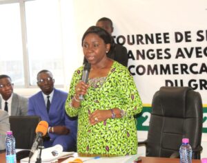 Dialogue constructif pour le progrès économique : la Ministre du Commerce à l'écoute des commerçantes de Lomé