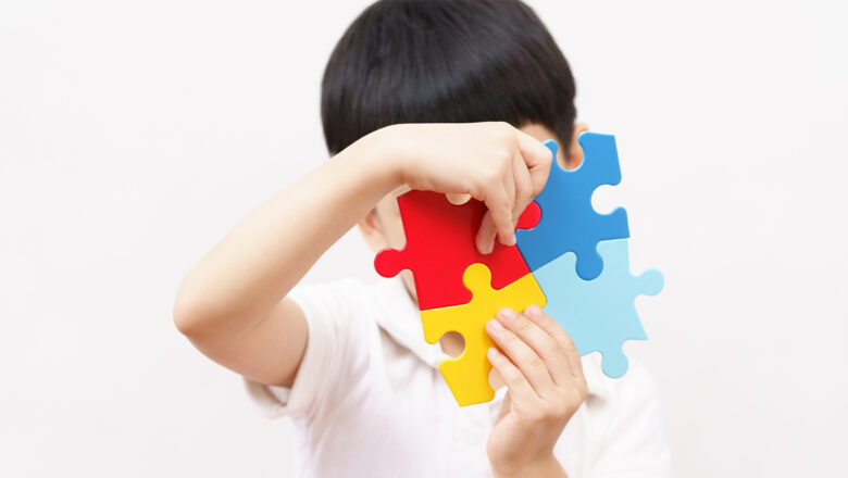 L’autisme, ce spectre de conditions neurodéveloppementales, affecte des individus dans le monde entier, y compris au Tog