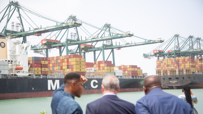 Kokou Edem TENGUÉ , le Ministre de l'Économie maritime a accueilli David Moinina Sengeh, le Ministre en chef de Sierra Leone,