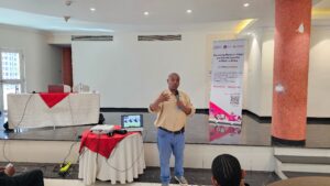 « Promouvoir les droits des travailleurs et l’égalité des genres au travail en Afrique », mené en partenariat avec la CEEA, se poursuit avec le deuxième cycle de formation