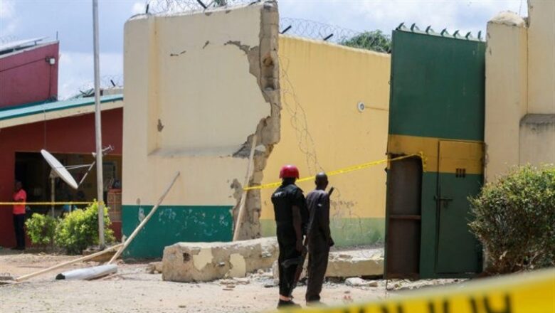 Évasion de la prison de Suleja sous un angle plus dramatique, mettant en lumière les défis sécuritaires et la menace de Boko Haram.