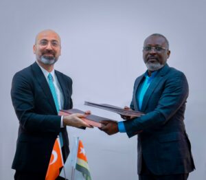 L'Université de Lomé et l'école Maarif Togo s'unissent pour l'éducation en signant un protocole de coopération pour un centre d'études 