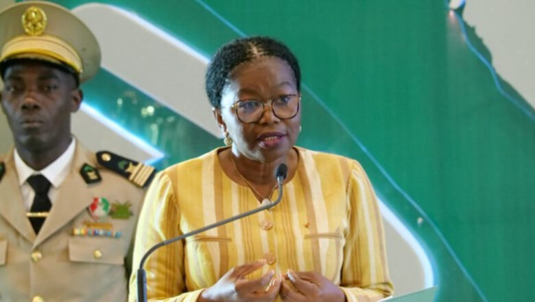 Victor Dogbé, Premier ministre du Togo, affirme lors de l’inauguration du premier Forum d’Investissement de la CEDEAO à Lomé, le 4 avril 2024.