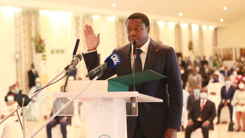 La transformation démocratique du Togo avec la promulgation de sa nouvelle Constitution, ouvrant la voie à une gouvernance renforcée.
