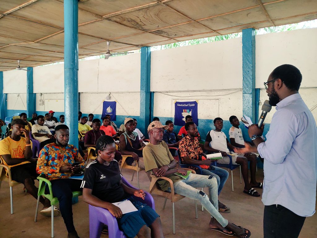 Jeunes pour la paix de Sant'Egidio à Atakpamé : un modèle inspirant de transformation sociale face à la violence et à la délinquance