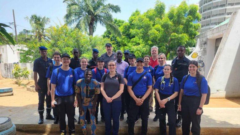 Dix Jeunes étudiants et deux enseignants du Cégep de Shawinigan ont effectué un séjour humanitaire de 22 jours au Togo