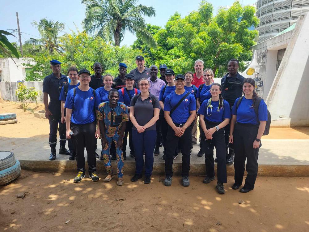 Dix Jeunes étudiants et deux enseignants du Cégep de Shawinigan ont effectué un séjour humanitaire de 22 jours au Togo