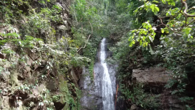 La cascade de Souroukou, joyau naturel du Togo, se prépare à une renaissance touristique, promettant une expérience enrichissante