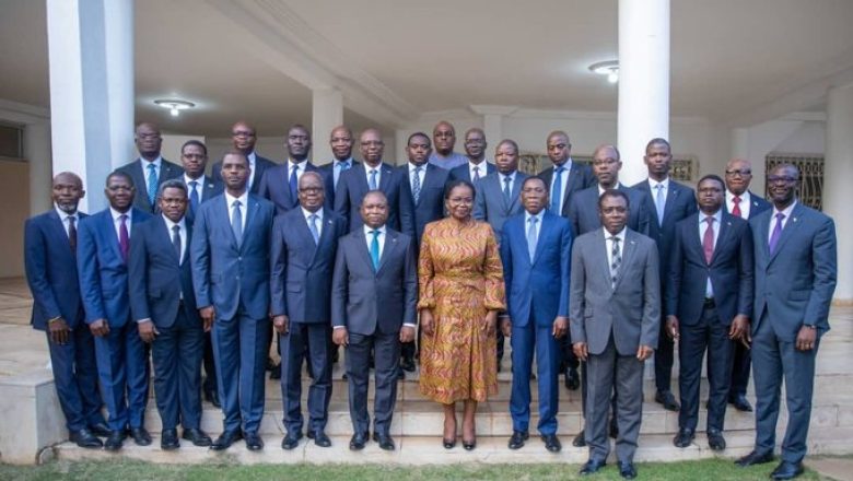 Rencontre stratégique à la Primature : Victoire Tomégah-Dogbé et les diplomates togolais discutent de l’avenir de la diplomatie du Togo
