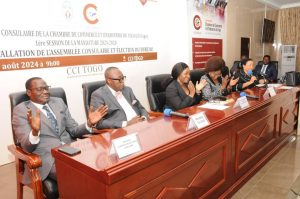 La CCI-Togo tourne une nouvelle page avec l'installation officielle de son nouveau bureau consulaire, présidé par Dr José Kwassi SYMENOUH.