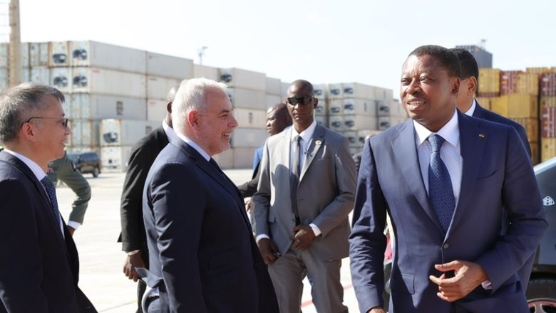 Le Port de Lomé confirme sa position de leader portuaire en Afrique de l'Ouest, grâce à des investissements massifs et une stratégie