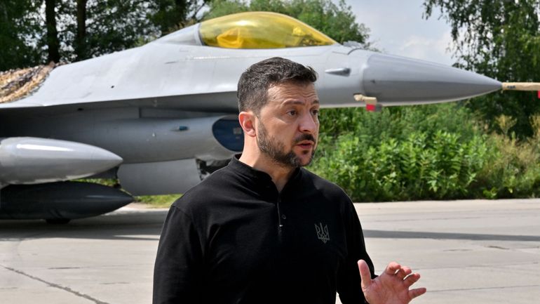 Zelensky Limoge le commandant de l’armée de l’air après le crash d’un F-16