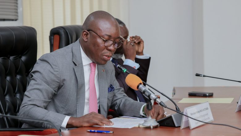 Le Ministre Kanka-Malik Natchaba a souligné les réformes de l’enseignement et l'engagement du Togo envers un commerce mondial équitable