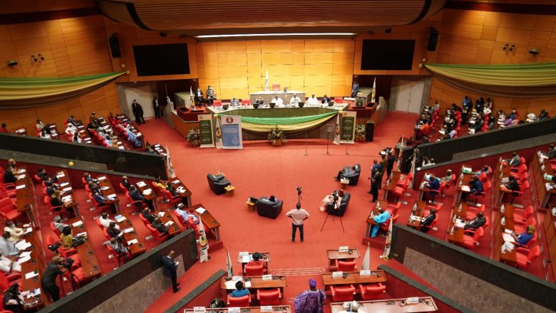 Lomé accueille les parlementaires de la CEDEAO pour discuter des enjeux majeurs de la démocratie et de la bonne gouvernance.