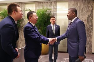 Ces échanges prometteurs visent à renforcer les liens de partenariat entre le Togo et la Chine, ouvrant ainsi la voie à une ère de coopération économique florissante.