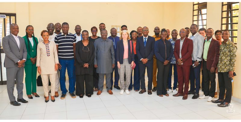 Le CI2L lance sa 2ème promotion de master en interprétation de conférence, ouvrant les portes d'une carrière internationale.