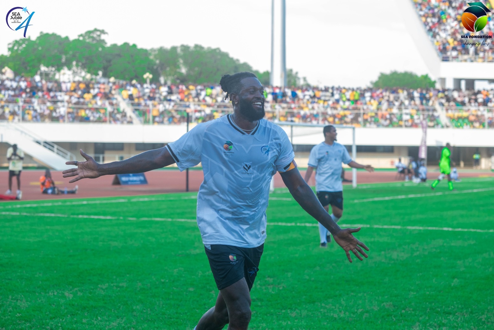 Togo: Adebayor remercie les siens après son jubilé mémorable