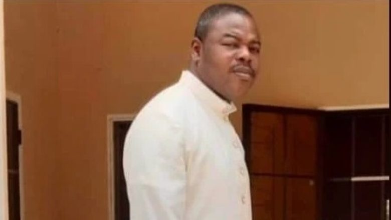 Le père Christophe Komla, Togolais en poste au Cameroun, prêtre, a été assassiné à Yaoundé, suscitant une onde de choc