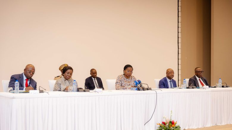 La Cheffe, Victoire Dogbe, pilote un sommet stratégique pour transformer l'agriculture nationale en levier de croissance économique,