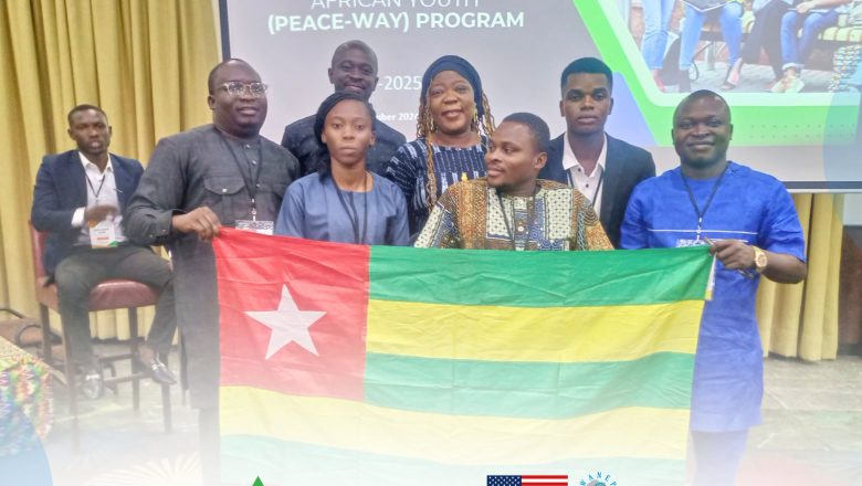 Grâce au programme PEACE-WAY, de jeunes leaders africains s'engagent à promouvoir la cohésion sociale et à bâtir un avenir meilleur .