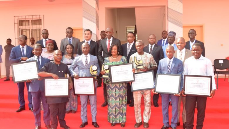 Le ministère togolais des Affaires étrangères a célébré l'excellence de ses agents en récompensant les meilleurs d'entre eux
