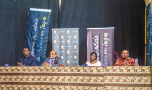 Ministre, experts et jeunes réunis à Lomé pour discuter de l'avenir des enfants au Togo et définir des actions concrètes pour les protéger.