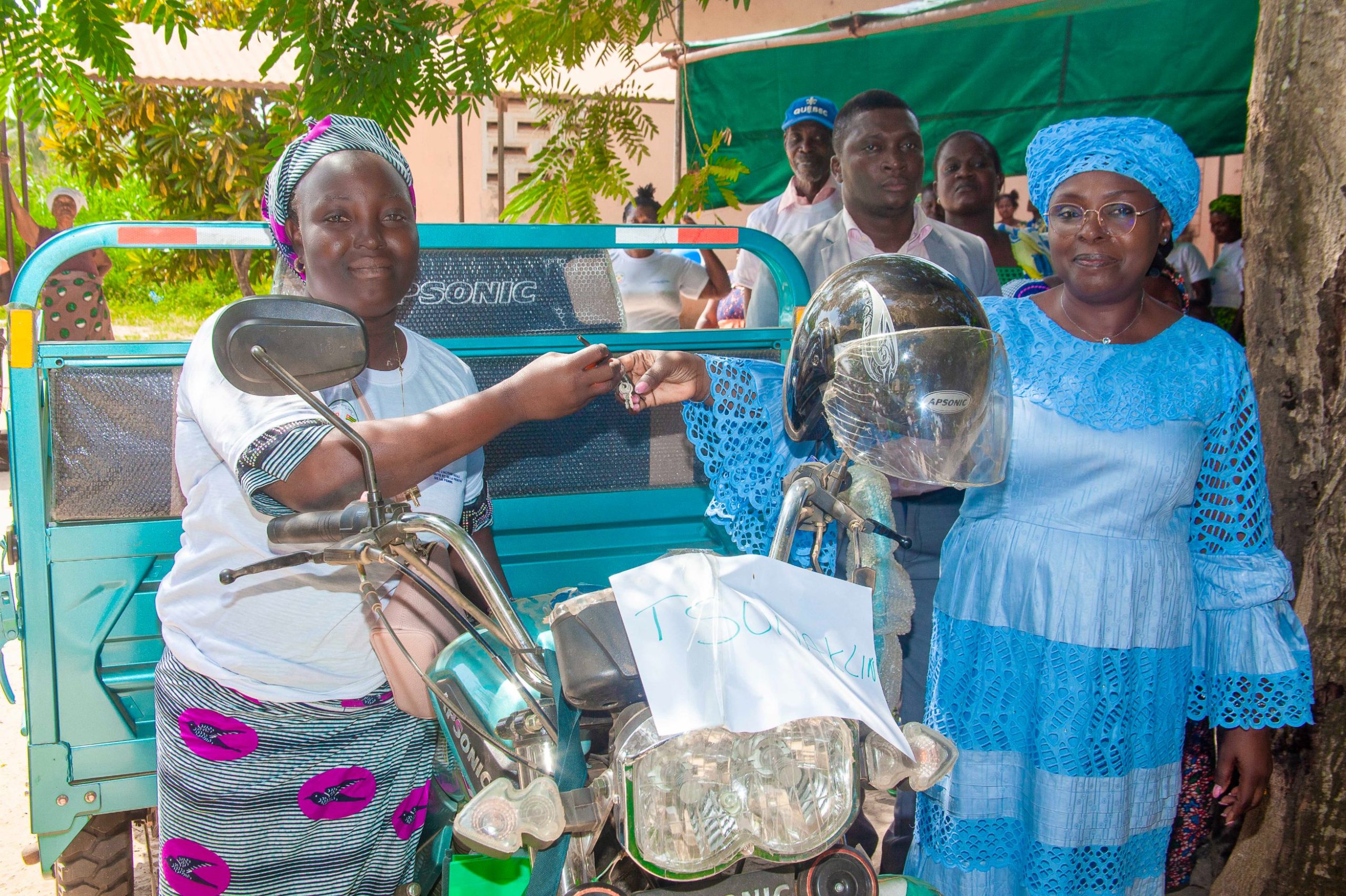 Le Togo célèbre les femmes rurales en leur offrant des dons et en réaffirmant son engagement à les soutenir dans leur développement