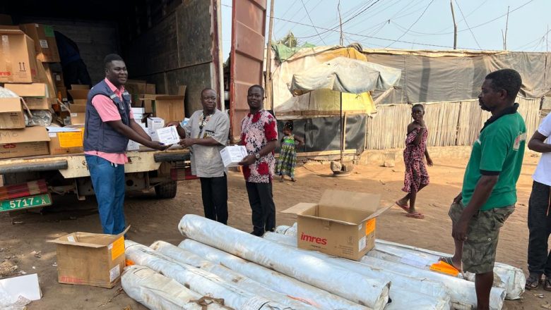 L'OMS soutient la lutte contre le choléra au Togo en renforçant l'aire sanitaire de Katanga avec des tentes, des médicaments