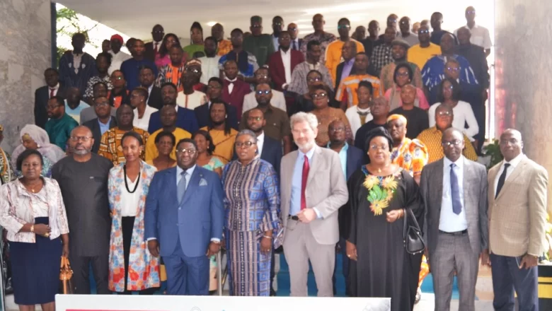 L'Afrique du cinéma : le Togo dévoile un plan quinquennal pour développer son industrie cinématographique et renforcer son rayonnement