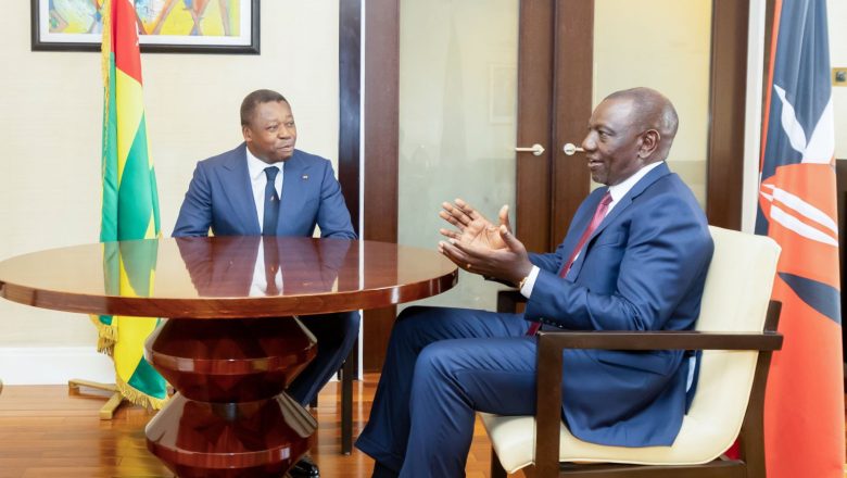 Rencontre entre les présidents Faure Gnassingbé et William Ruto à Accra pour renforcer la coopération entre le Togo et le Kenya