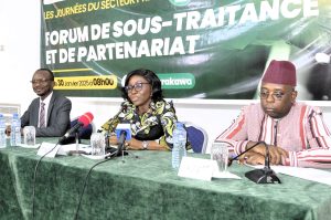 Le Forum de la Sous-Traitance et des Partenariats, inauguré par Mme Kayi, met en lumière les opportunités entre grandes entreprises et TPME,