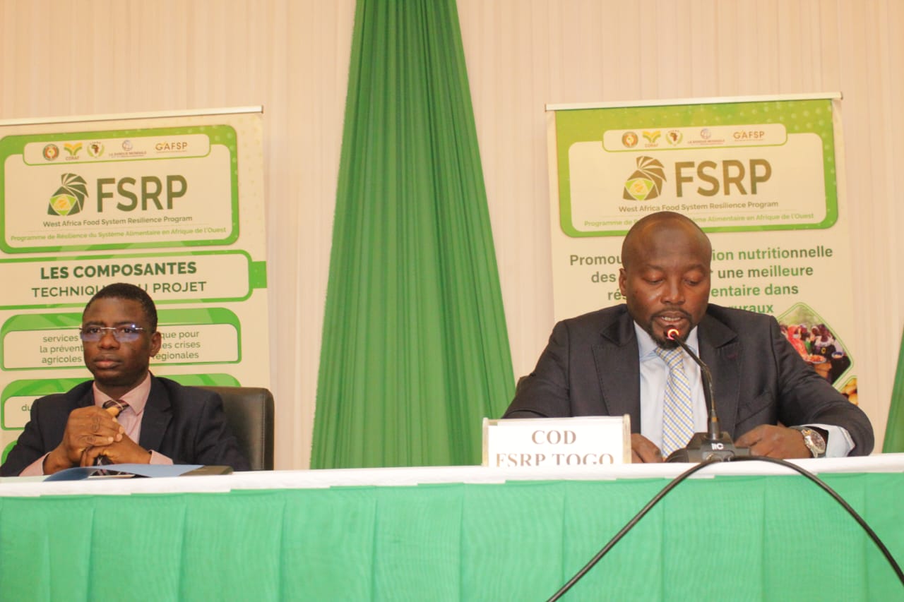 L'atelier d'adoption du document de cartographie des acteurs de la filière riz au Togo, soulignant les efforts stratégiques 