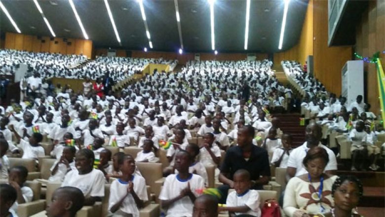 Le Togo mise sur le dialogue et l'engagement de tous avec le lancement de forums scolaires pour construire une éducation de qualité.