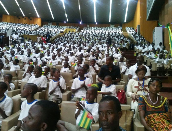 Le Togo mise sur le dialogue et l'engagement de tous avec le lancement de forums scolaires pour construire une éducation de qualité.