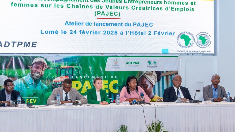 Le Togo a lancé le PAJEC à Lomé, un programme inédit offrant aux jeunes entrepreneurs formations, financements et accompagnement