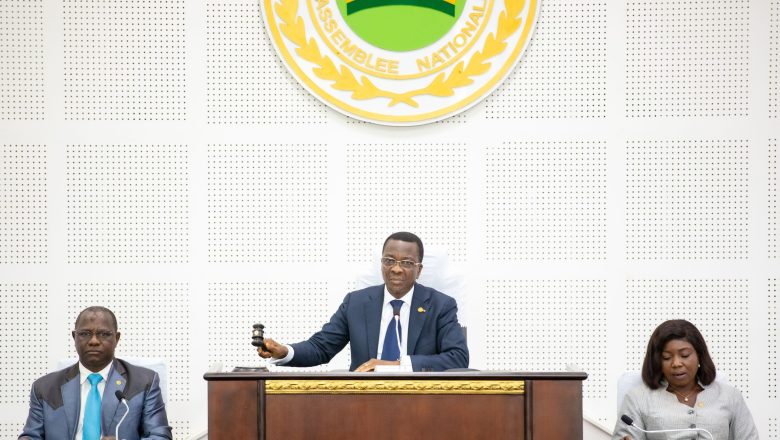 Le Togo prolonge l’état d’urgence dans les Savanes pour contrer une menace persistante, un acte de résilience qui éclaire la détermination