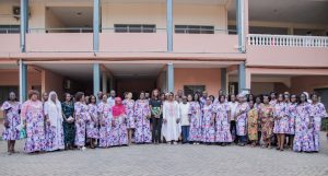 La conférence au Village du Bénin à Lomé a célébré l’identité comme clé de l’autonomisation des femmes à la veille de la Journée IDF