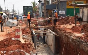 Le gouvernement togolais renforce la protection des populations contre les inondations avec des travaux d'infrastructure à Lomé 
