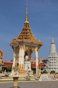 Le Togo et le Cambodge signent un accord historique à Phnom Penh, facilitant les voyages et renforçant les relations diplomatiques